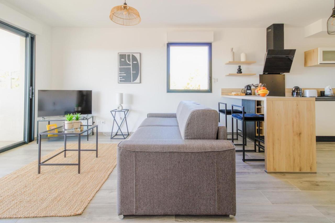 Select' - T2 A Saint-Clair Avec Terrasse, Piscine Et Parking ! - 180Sud-A12 Apartment Le Lavandou Exterior foto
