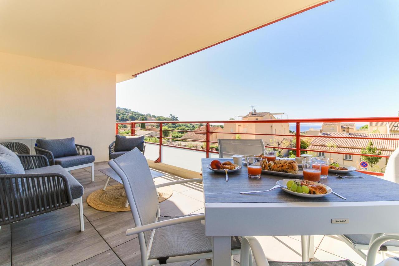 Select' - T2 A Saint-Clair Avec Terrasse, Piscine Et Parking ! - 180Sud-A12 Apartment Le Lavandou Exterior foto